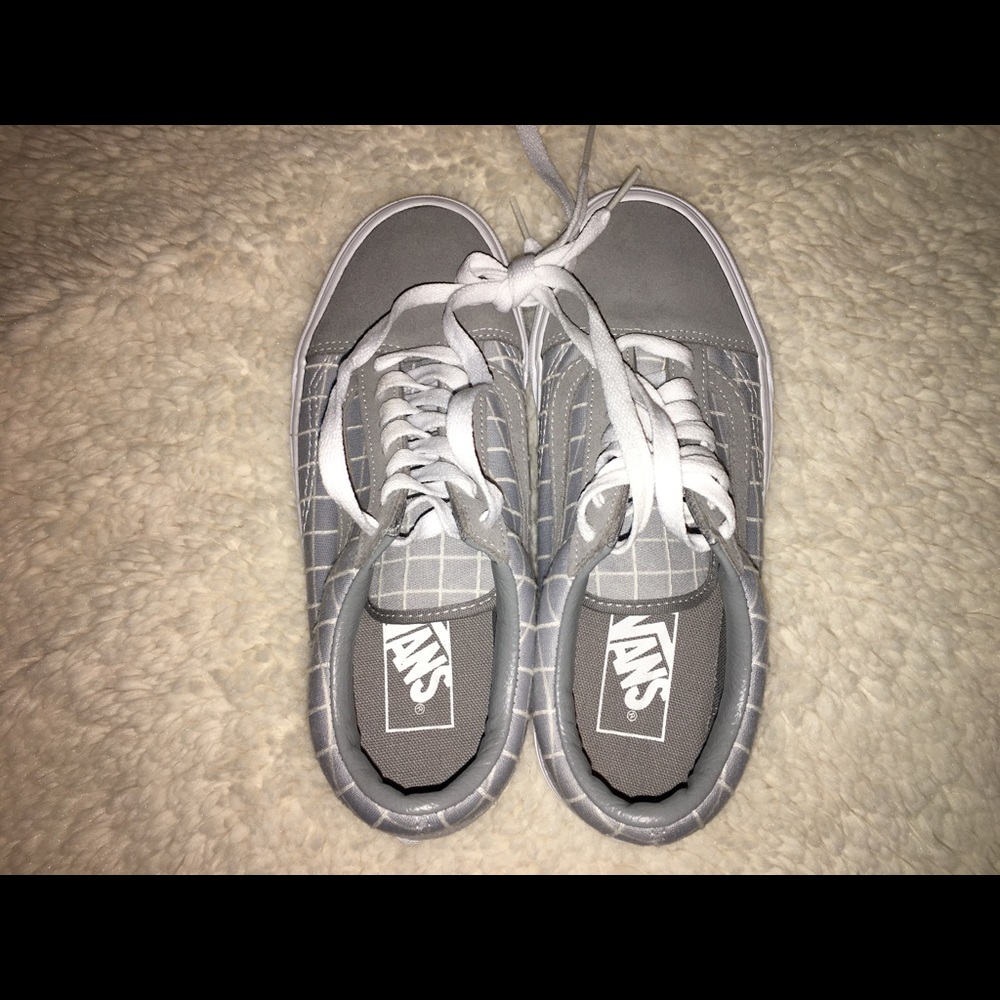Vans - Picture 5 of 7